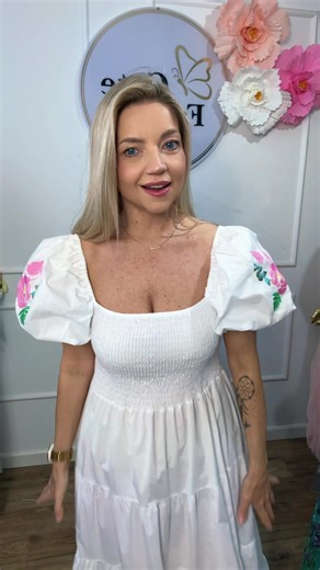 🌹 Sukienka Zeta Otto z bufką. Dwa wzory haftu. Wymiary podane na filmiku🌸 #sukien #sukienkanalato #modadamska #polskakobieta #mod