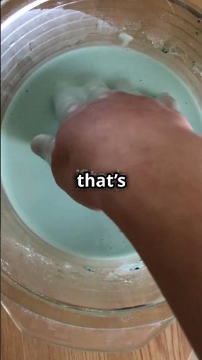 Walking on Oobleck: The Science of Non-Newtonian Fluids! #facts #randomfacts #science