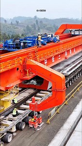 中鐵巨無霸架橋機 #科技改变生活 #智能制造#自動化 #AmazingMachines #ChinaToday #MadeinChina #ChinaTodayTech | China Walk
