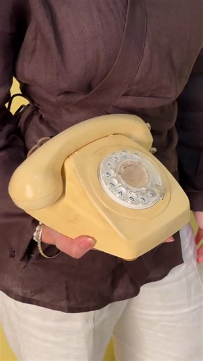 BNAH - Modest Fashion on Instagram: "The call we’ve all been waiting for… 📞✨ BNAH Black Friday — 20% OFF sitewide. Starts online 5PM · In-store Thursday."