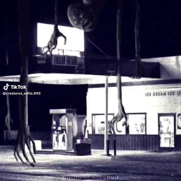 MonstruoScriptidos: Trevor Henderson Invencible Edit