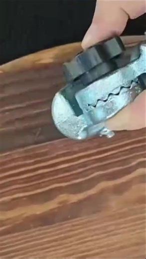 This is a special tool to make it easier to connect PVC pipes at the corners.#shorts