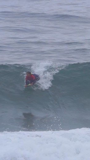 @luana.dourado_bb nailing the ARS #ibcworldtour #ibc2025 #ibc #bodyboard | IBC Bodyboarding World Tour