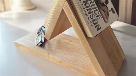Wooden Bookholder | Triangle Book Stand | Gift for Reader | Book Placeholder | Maple Book Rest - Etsy