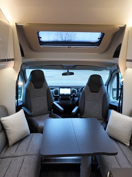 Discover the New Swift Escape 684 Motorhome