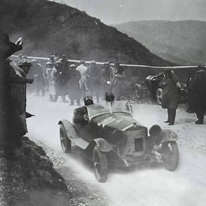 The Alfa Romeo 6C 1500 Super Sport - an icon of motorsport history. | ALFA ROMEO