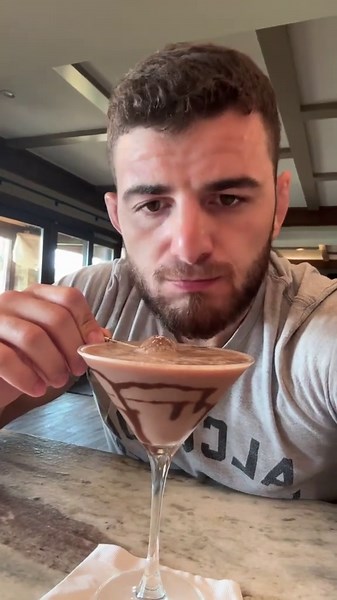 Making a gin-infused truffle cocktail 🍫🍸