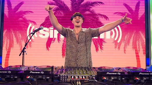 32 acts to play EDM festival in Denver