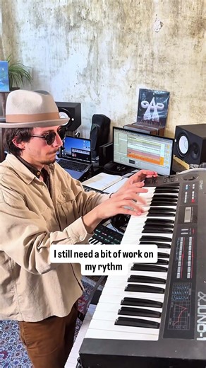 Afternoon synth bass session 🎛️ #music #modernfunk