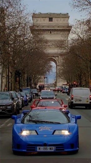 Bugatti EB110 Meets Ferrari F40 in Paris