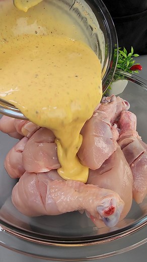 24K views · 83 reactions | I taught all my friends how to make chicken thighs better than at KFC Parte 3 | Recipes Cook'n Eat | Facebook