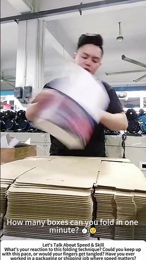 Watch This Worker Fold Cardboard Boxes at Insane Speed! 📦⚡