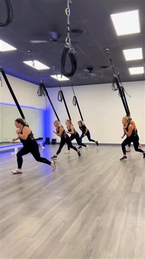 Our Elite training program is designed for low impact but high intensity ✨ We train and certify Sling Bungee Instructors, for more information check out our link in our bio . . . . . #certification #instructor #personaltrainer #fit #fitness #passion # | Slingbungee