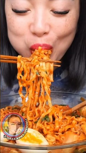 The noodle bite. #sasasmr #asmr #eatingsound #fypfood #fypshorts #fyp #noodles #cheesynoodles #spicy