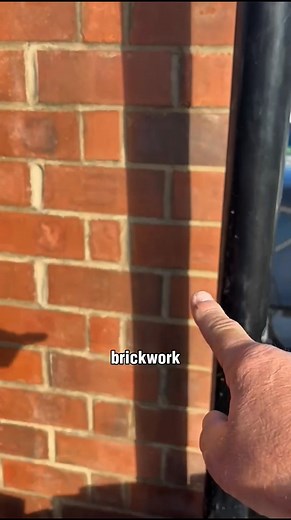 68K views · 231 reactions | Be careful if your builder gets subcontractors in to complete aspects of your project. As you can see the subbies have made a complete pigs ear of this job. Credit where credit is due, the main builder is doing what he can to rectify the issues caused by the subbies. #PinnacleBuilders | builders pinnacle in leeds | Facebook