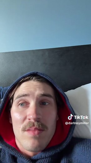 Bradley Miller (@darbleymiller)’s video of Making Makeup