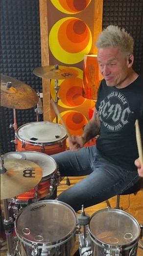 How to play a basic Go Go beat on the drums with Dirk Erchinger