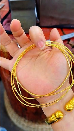 Don't blink for a second! How the golden thread transforms into a stunning bracelet. #gold #diy