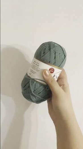 Beginner-Friendly Cozy Crochet Shawl Tutorial