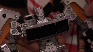 475K views · 3.9K reactions | This Soundwave figure from Transformers actually turns into a tablet. NEAT. #IGNACCESS | IGN | Facebook