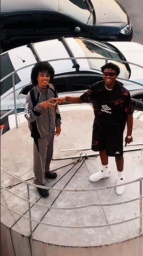 @umbrobrasil x @kondzilla tá outro nível! 🤝🏾💎✨ Cola no site umbro.com.br 🔗