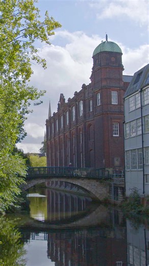 Ready to take your next step? Choosing Norwich University for your degree means living in the happiest city in the UK ✨ Choosing us also means learning at a Triple TEF Gold specialist arts university, the top arts uni outside London*. Make it Norwich. Apply now via the link in bio 💛 Source: Furniturebox Survey, 2025 *Complete University Guide, 2025 #ApplyNow #WeAreNorwich #NorwichUniversityOfTheArts #StudentLife #UKUni