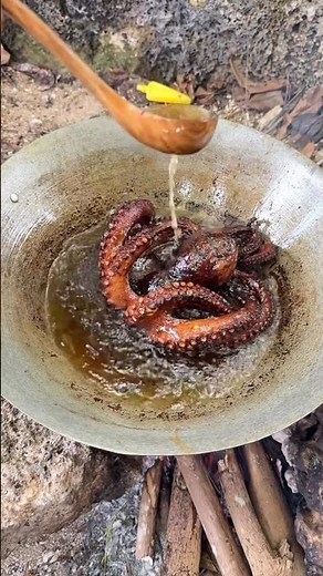 Crispy Fried Octopus Breakfast Recipe - Quick & Delicious Morning Hack! 🐙🍳