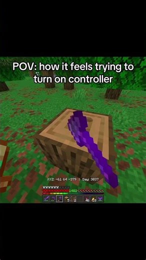 Minecraft on controller isn’t for the weak #shorts #minecraftshorts #minecraft #itsdoomstone