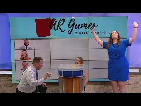 AR Games: Pat, Jessica & Julianna takes on Pasta Stack