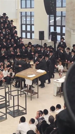 Dancing With The Torah In Front Of The Skver Rebbe