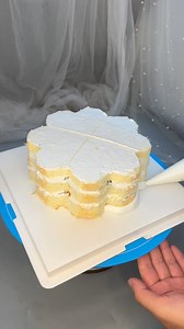 194K views · 797 reactions | 2 Amazing Fruit Cake Decoration ideas #cake #fruitcake #mombakers #cakedecoration #cakedesign #kidsbirthdaycake #yummy #foodie #foodlover #chocolatecake | Mom Baker's | Facebook