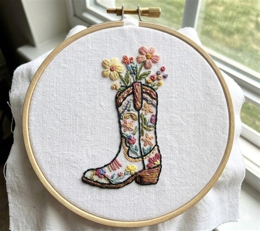 Floral Cowboy Boot Hand Embroidery Design, Boot With Flowers Embroidery Pattern PDF File - Etsy