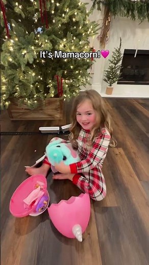 Make Gifting Easy with Rainbocorns Mamacorn Surprise! 💖🎁