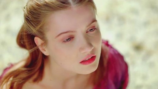 经典英文歌曲《Moonlight shadow》空灵的声音，太美了！