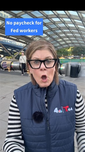 Essential Fed workers on the job without pay. Thousand of others home on furlough. #governmentshutdown #DC | Megan McGrath