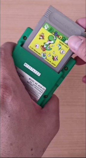 Yoshi no Tamago Puzzle Game Yoshi’s Egg Yoshi and Mario for the Game Boy