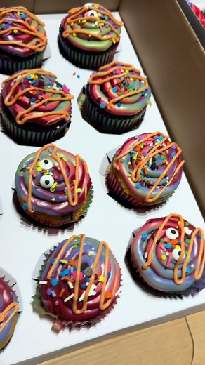 #backyardigans themed bday cupcakes. #bakersoftiktok #wildoutwednesday #baking #fyp #cupcakes #baking