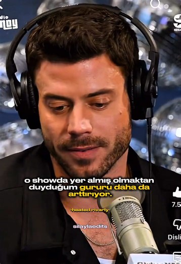 Understanding the Heated Rivalry Between François Arnaud and Scott Hunter