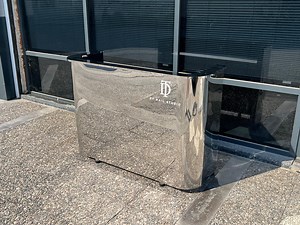 Custom Mirrored Stainless Steel Front Desk, Chrome Metal Reception Desk – Modern Luxury Reception Counter for Office, Salon & Store - Etsy