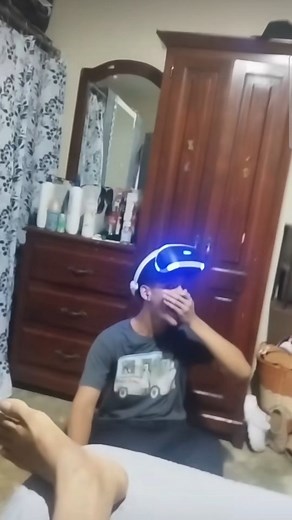 De la nada se caía🤣🤣🤣 . . . . #realidadvirtual #vr #vrchat #viral #gamer #ps4 #ps5 #tendencia #comedia #risa #recomendados | Danger Games UY