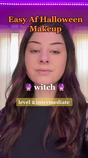 Replying to @womack.morgan didnt have a witch hat but u get the idea 🧙‍♀️🔮 #easyhalloweenmakeup #halloweeninspo #witchmakeup #witchcostume #beginnersmakeup