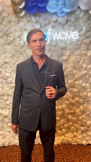 Facial volume stays safe with Sofwave®. By targeting only 1.5mm beneath the skin, it stimulates collagen for lift without touching the fat layer. Expert Plastic Surgeon, @rapaportplasticsurgery breaks it down. 🌊 | Sofwave