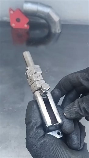 how to make 3 digit lock pattern for door.