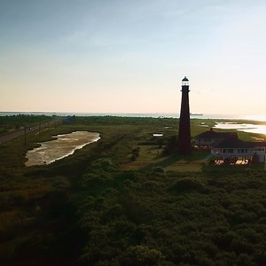 10K views · 243 reactions | The Texas Gulf Coast is beautiful at every angle, especially a birds-eye-view! Although we can't go out and #TexasToDo all of the things we'd like, staying safe will allow us to get back to exploring Texas responsibly when the time is right. In the meantime, we hope you enjoy this virtual Texas escape and remember to wear a mask to keep yourself and others healthy. Learn more here: https://bit.ly/3ipxaGU | Travel Texas | Facebook