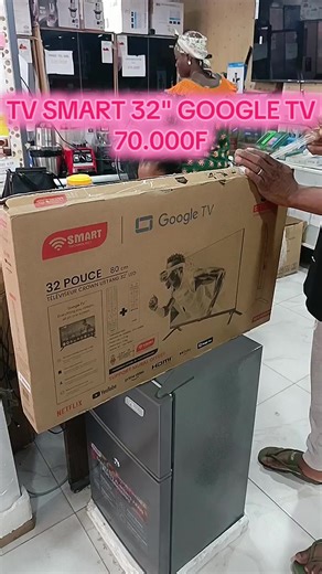 Google TV Smart TV – L’intelligence au cœur de votre salon ✨ Transformez votre façon de regarder la télé ! Avec la Google TV Smart, profitez d’une expérience fluide, intelligente et ultra connectée. 🎬 Tous vos contenus préférés au même endroit Netflix, YouTube, Prime Video, Disney … tout est organisé selon vos goûts grâce aux recommandations personnalisées. 🎤 Commande vocale intégrée Parlez simplement à votre télécommande et laissez Google trouver vos films, séries ou vidéos en quelques second