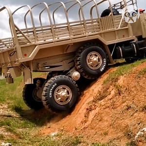 Most advance walking beam suspension system Partner: COTRAMS Viaturas militares em ação YT: https://www.youtube.com/@cotrams/featured | Science, Tech and Universe