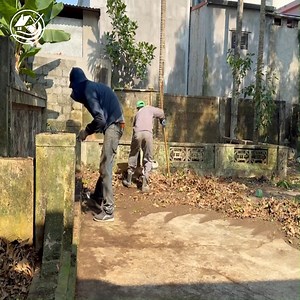 Great fun cleaning up an abandoned house and beautifully transforming an overgrown yard P2 #abandoned #lawn #cleanup #cleaningmotivation #clean #overgrown #transformation | Clean Up TV