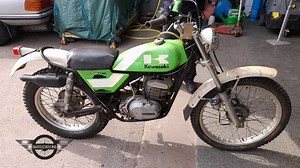 Lot 185 - 1975 KAWASAKI KT250