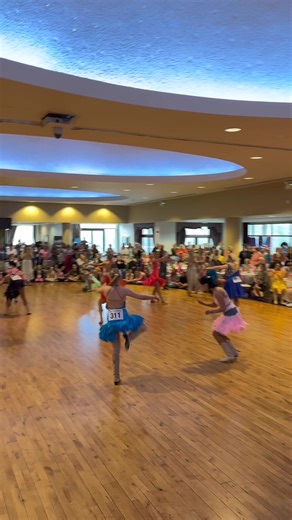 11K views · 105 reactions | Advanced Young Adult 勞勞勞 these dancers are amazing! And what a way to showcase country music 殺 #wdm #worlddancemasters #CountryMusicMagic | World Dance Masters | Facebook