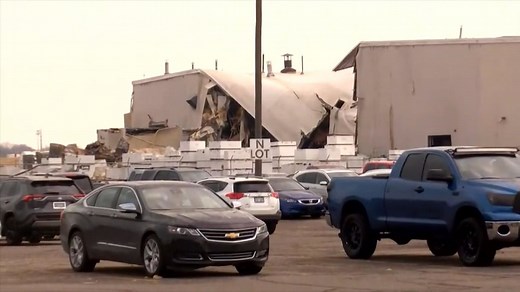 Explosion at Wichita aircraft manufacturing plant injures over a dozen people